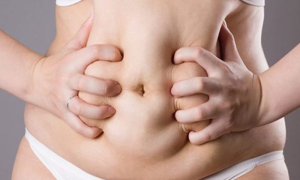 تكلفة عملية شد البطن في الإمارات